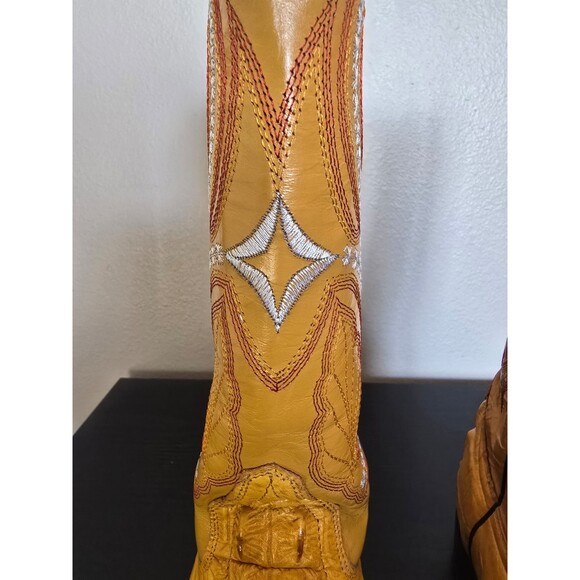 Yellow, vintage old rider cowboy boots. Size 6 - Picture 2 of 12